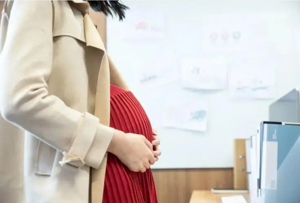 公司哺乳期违法解除，儒德律师调解成功获得赔偿